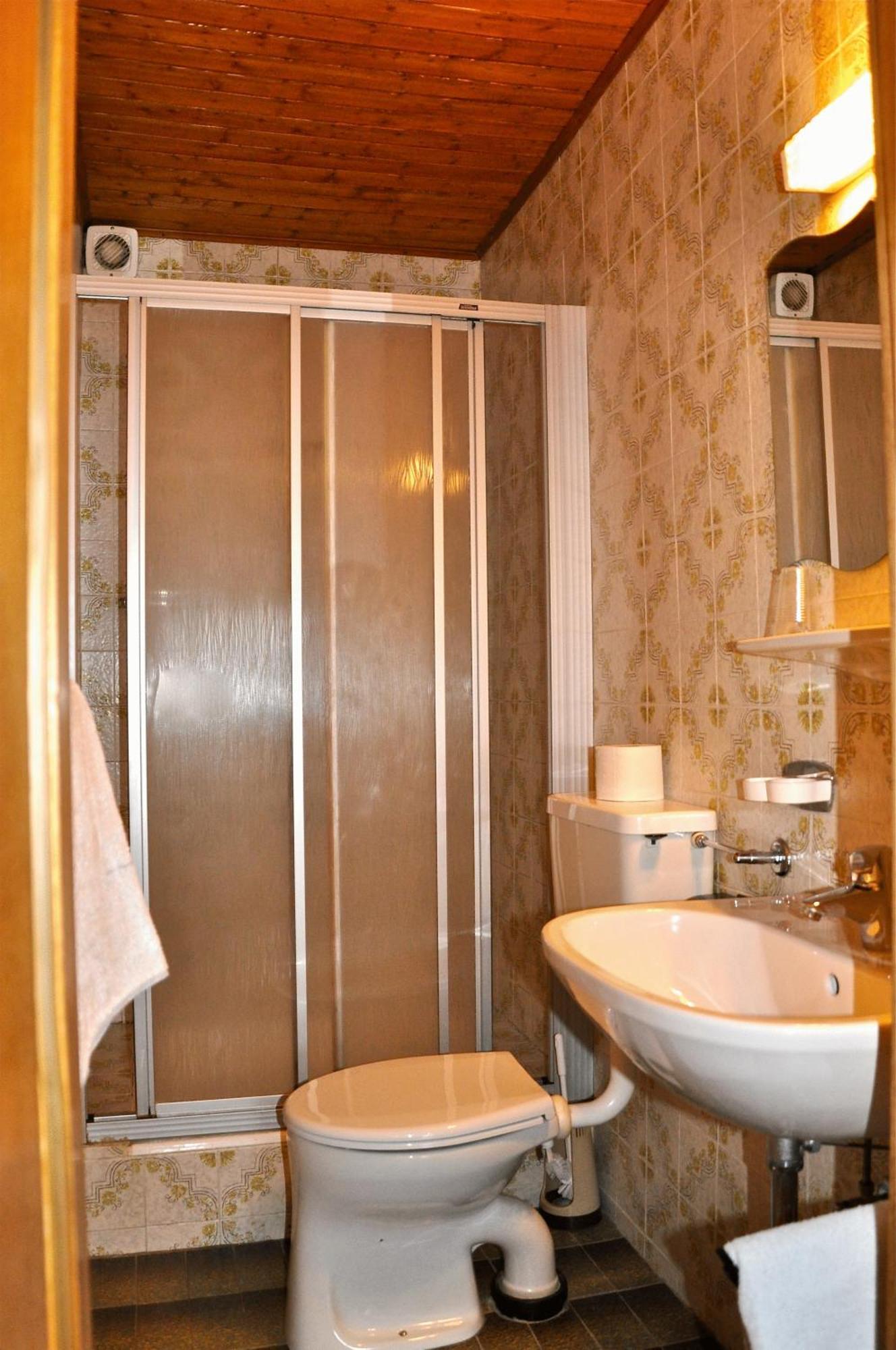 Gaestehaus Pension Edelweiss Kolsass Ngoại thất bức ảnh