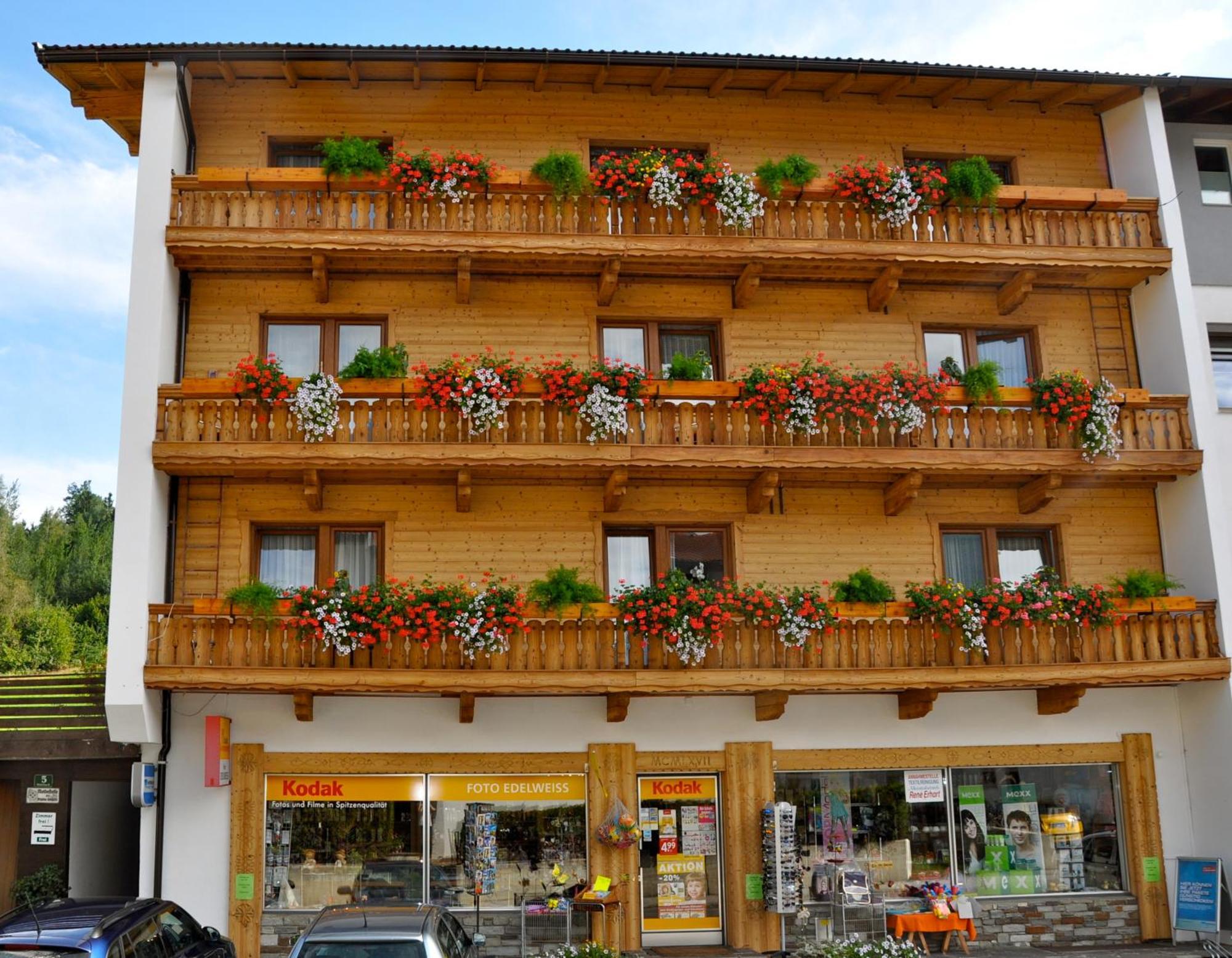 Gaestehaus Pension Edelweiss Kolsass Ngoại thất bức ảnh